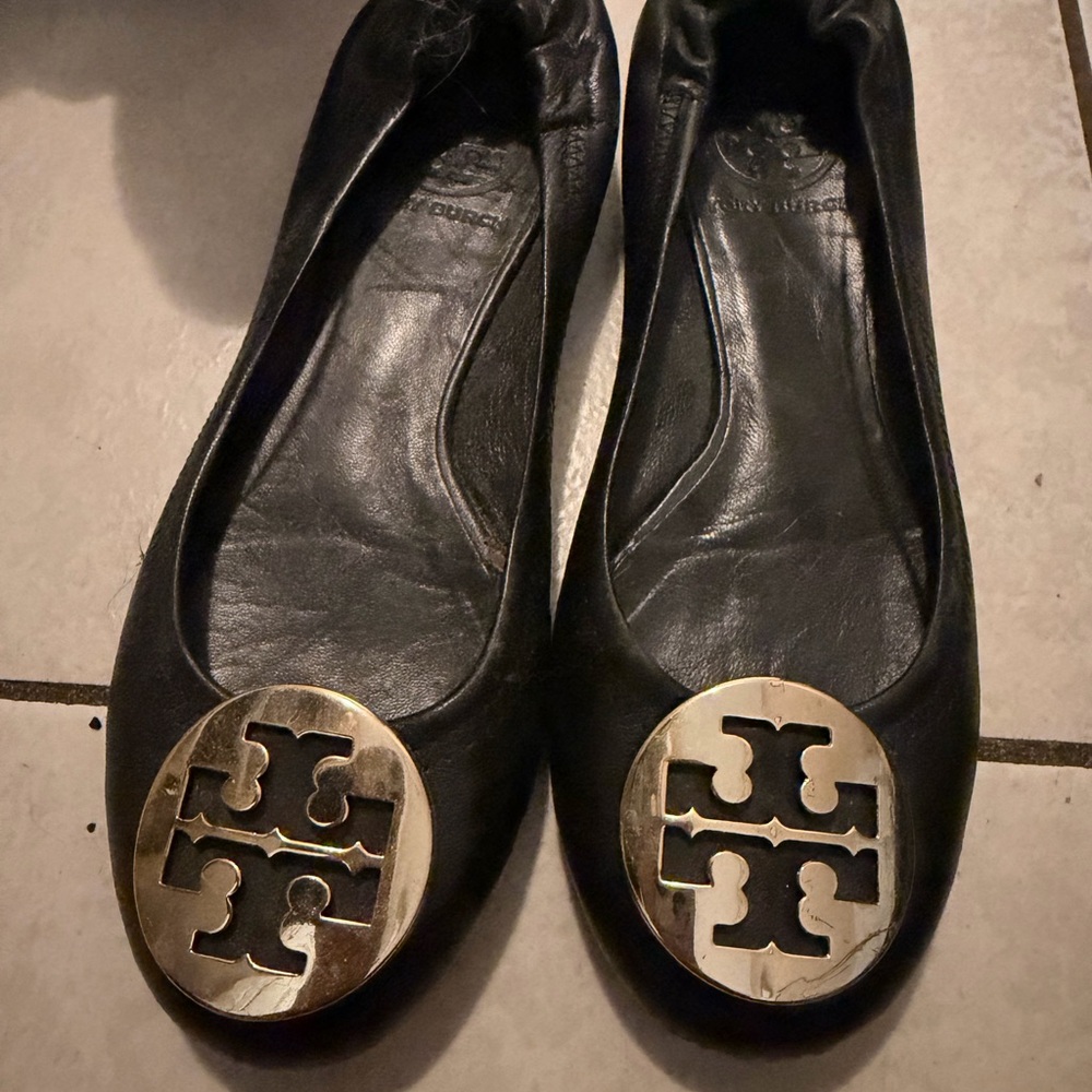 Tory Burch Black Leather Logo Medallion Ballet Flats
